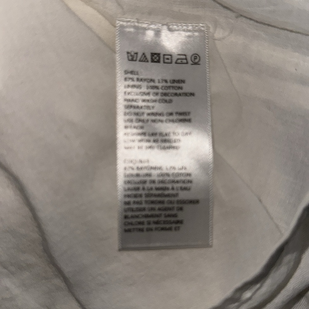 Urban Outfitters White Dress with Black Details - Picture 4 of 4